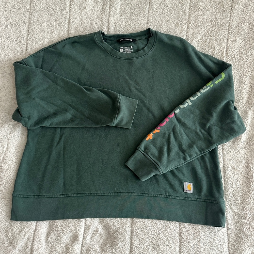 Carhartt Woman’s Green Multicolor Logo Cropped Crewneck size XL